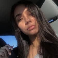 Ana Olmos (@AnaOlmosss)