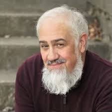 Robin Dye's Instagram, Twitter & Facebook