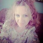 Tara Yount's Instagram, Twitter & Facebook