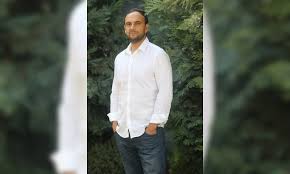 Este fin de semana, el periodista de mega rodrigo sepúlveda, contó que las últimas lluvias en la región metropolitana, inundaron parte de su mira, hace días a mí también se me inundó la casa», complementó el profesional. Rodrigo Sepulveda Fue Un Ano Duro Flanlate