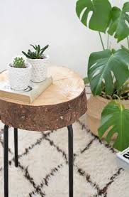Creation En Bois Fabriquez Des Objets Utiles Table D Appoint Diy Decoration Ikea Deco D Interieur Artisanale