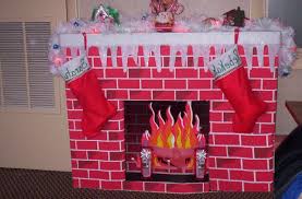 Basteln mit kindern tipps und ideen frag mutti. Weihnachten Am Kamin Dekokamin Aus Pappe Basteln Diy Weihnachtsdeko Ideen Zenideen