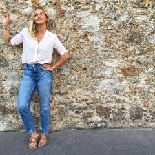 Ca Y Est Le Reassort De 501 Vintage Levis Est Online Lien Dans La Bio Bluejeanwhiteshirt Fr Il Reste 1 Taille 25 2 T Levi S Je Te Veux La Parisienne