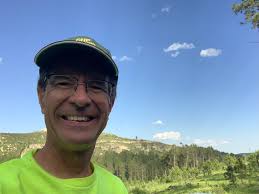 The key to success in one picture. 🔑 Industry leaders coming together to  move the hemp needle forward. Do we all operate our businesses differently?  Absolutely. Do we all agree