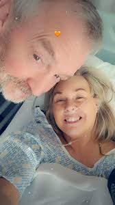 Hello, my mums just come out of surgery (around 3pm today she came out).  She's had her left hip replaced. She has lost all feeling from the waist  down. Can't feel a