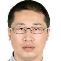 Bruce Runyon's Instagram, Twitter & Facebook