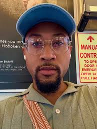 Stevie Kamara (@theofficialven) • Instagram photos and videos