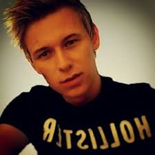 Stream Tomorrowland 2013