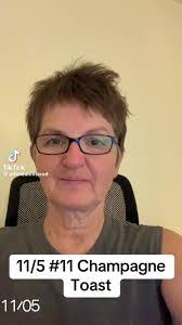 Arlene Tavarez's Instagram, Twitter & Facebook