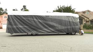 Designed for all climates, it reduces the need for frequent washing, waxing and roof the white tyvek adco rv cover is also 100 percent breathable to prevent mold and mildew. Designer Series Tyvek Travel Trailer Cover Covercraft
