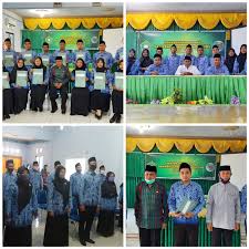Untuk mengajukan inpassing, ada beberapa persyaratan yang harus bapak/ibu penuhi, yaitu sebagai berikut. 15 Guru Man Dompu Terima Sk Pns
