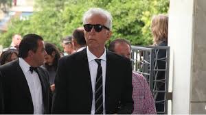 Θα μου πει τώρα, δεν μπορεί να γενικεύεις. Kwnstantinos Tzoymas Eimai Pateras Pente Par Oligon Paidiwn Tote Htan People Amp Style Eidhseis