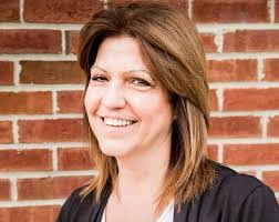 Janet Kersten's Instagram, Twitter & Facebook