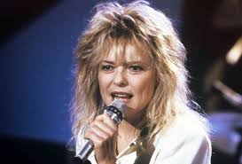 Qui nous fait sentir étrangement bien. Sie Sang Ella Elle L A Franzosische Sangerin France Gall Stirbt Im Alter Von 70 Jahren