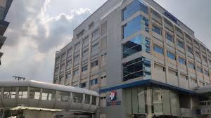 Near yellow hat in nad al hamar An Expat S Guide To Visiting Hospitals In Thailand