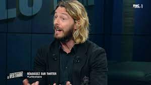 Une fille prénommée julia naît de cette relation en janvier 2012 et un garçon prénommé gabriel en. Le Vestiaire Federico Balzaretti Impressionne Par Marquinhos Lors De Son Arrivee A La Roma Youtube