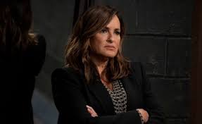 No word yet on a uk broadcaster for svu spin. Law Order Svu Season 22 Episode 4 Trailer Release Date Startattle