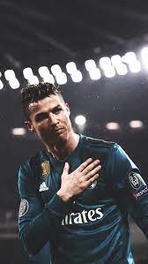 If you have created a cristiano ronaldo wallpaper which you want to show the whole world, then message us the wallpapers on our facebook page. Cristiano Ronaldo Wallpaper Iphone Cristiano Ronaldo Tapete 640x1136 Wallpapertip
