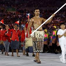 In what has become our favorite olympics tradition, the shirtless tonga flag bearer was back and we all loved it. Tonga Wins For Hottest Male Flag Bearer At The Rio Opening Ceremony Outsports