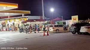 Kanak kanak lemas dalam kereta. 3 Maut 1 Kritikal Akibat Lemas Dalam Kereta Yang Enjinnya Masih Hidup The Reporter