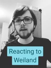 Lee Weiland's Instagram, Twitter & Facebook