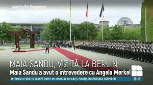 Ulterior, cele două au intrat în clădirea cancelariei germane. Publika Md Maia Sandu S A Intalnit Cu Angela Merkel La Berlin La Intonarea Imnurilor Politicienele Au Stat Pe Scaune Facebook