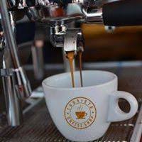 The cylinders bores were attached to the outer case at the 12, 3, 6 and 9 o'clock positions) for greater rigidity around the head gasket. Tourista Touristacoffee Profil Pinterest