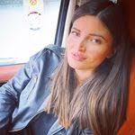 Diana Faber's Instagram, Twitter & Facebook