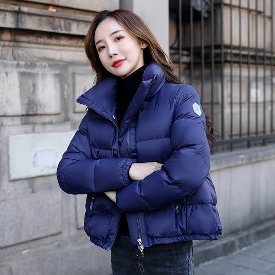 Winter Ladies Loose Short Down Jacket - Jackets and Winter Jacket price | Made-in-China.com
