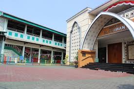 Taman meruya ilir blok f1, kembangan. Al Azhar Kembangan Home Facebook