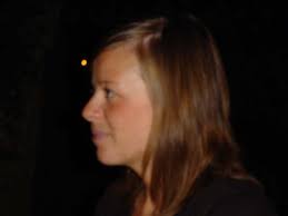 Emily MAAREK, 45 ans (FONTENAY LE FLEURY, PARIS)