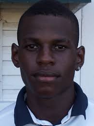 Shaquille Williams hits century to highlight latest round