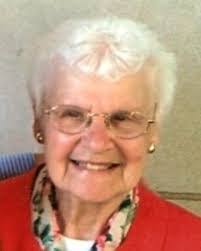 Mary Campoli's Instagram, Twitter & Facebook