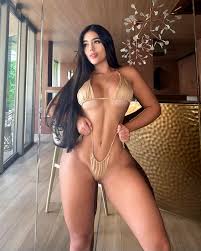 Ana Gandica - Free nude pics, galleries & more at Babepedia