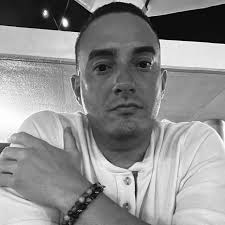 Enrique Negron Cotto (@kike06) • Threads, Say more