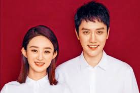 #趙麗穎馮紹峰#趙麗穎馮紹峰婚後首次高調合體#二叔明蘭# 快樂而顛覆的新媒體， 提供有趣有價值的明星時尚報導 以女性獨特角度 解析娛樂圈熱點話題 歡迎訂閱貴圈四姨太， 訂閱是免費的， 我們每天不見不散. 6k8edjlptyldkm