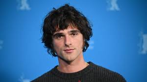Jacob Elordi Stars as Heathcliff in Emerald Fennell's 'Wuthering Heights'