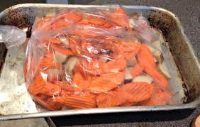 This easy recipe will give you crispy fried chicken in no time. Reynolds Oven Bag Recipes Chicken With Carrots And Potatoes Saving You Dinero