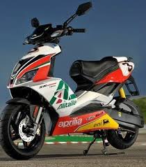 Aprilia Scooter Leasen Handige En Snel Online Scooter Vespa Vespa Scooters