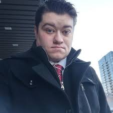 Evan Crawshaw (@EvanReadsNHL)