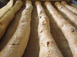 Selbstgebackene kekse für menschen bekommen unseren hunden nicht und sind zudem ihrer gesundheit nicht förderlich. Hundekekse Selber Backen Leber Tussangana Mbey N Ridgebacks