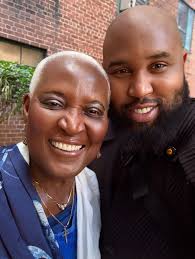 84 has never looked so good! Celebrating my beautiful mother  @yvonnekelly2795