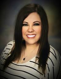 Amanda Lenning's Instagram, Twitter & Facebook