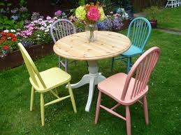 Shabby Chic Solid Pine Round Table 4 Bow Back Chairs Pink Green Purp Shabby Chic Table And Chairs Shabby Chic Round Dining Table Shabby Chic Dining Tables