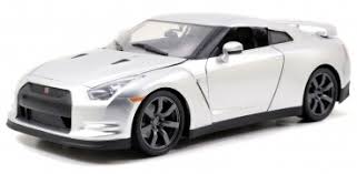 Fast and furious 2002 brian's nissan skyline gtr r34, diecast toy car, 8, 1:24. Nissan Skyline Gt R R35 Fast And Furious Silber 2009 Modellauto
