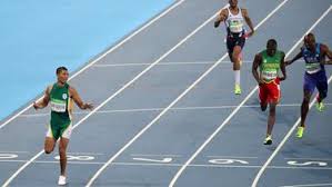Following a number of successful races towards the backend of 2020, olympic champion wayde van niekerk will now take a break from competition. Weltrekord Wayde Van Niekerk Schreibt Geschichte Sportschau Sportschau De Olympia Nachrichten