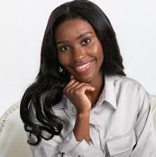 Hey everyone! My name is Diana, a local realtor here in Cedar Rapids, and  I'm looking to connect with more amazing people in our community! l'd love  to invite y'all to grab