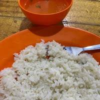 Besides nasi ayam baba, nasi ayam bonda is our other recommendation for delicious halal chicken rice. Nasi Ayam Baba Halal Restaurant In Batu Berendam
