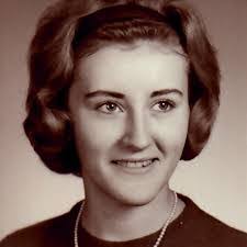 Shirley Bateman's Instagram, Twitter & Facebook