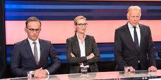 Das spitzenduo setzte sich bei einer mitgliederbefragung deutlich gegen die konkurrenz durch. Afd Politikerin Dampft Aus Talkshow Ab Der Rechte Trick Mit Der Opferrolle Taz De
